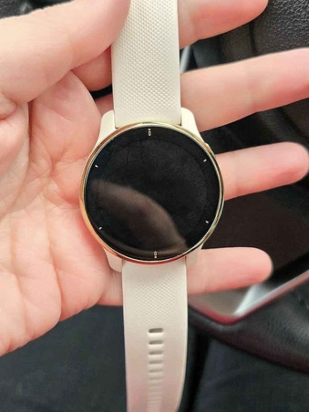 Garmin Venu 2S Smartwatch White & Gold